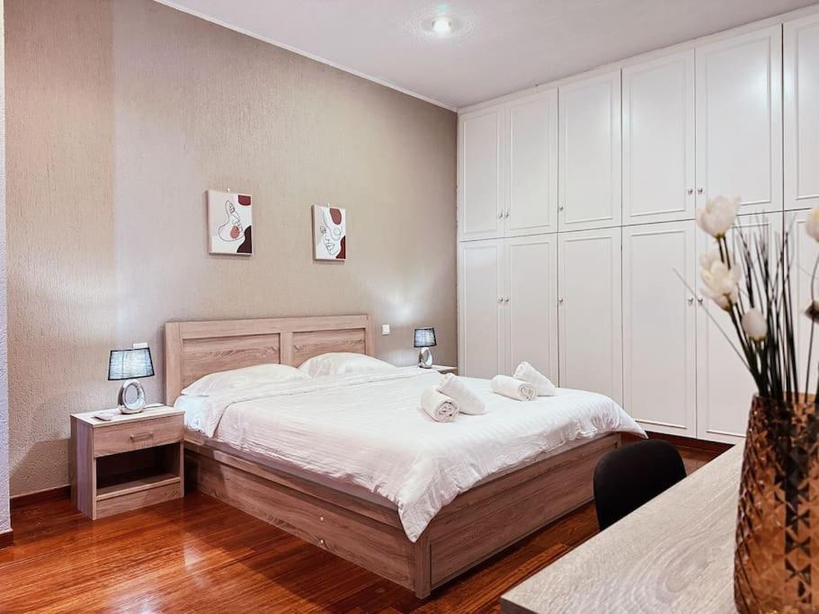 Glyfada Grand Residence Atenas Exterior foto